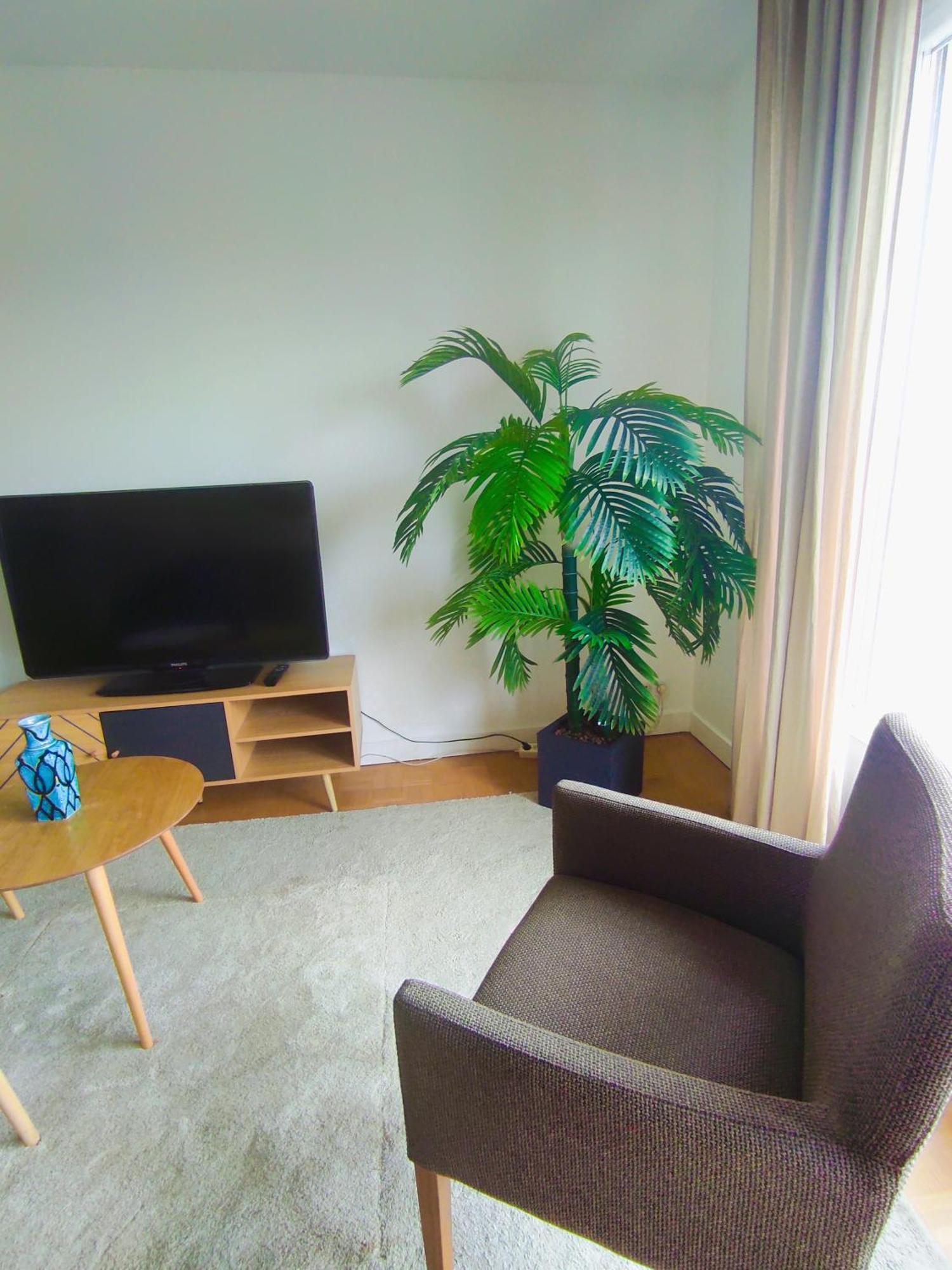 Grand 2 Pieces Vue Degagee Quartier Gare Apartment Clamart Exterior photo